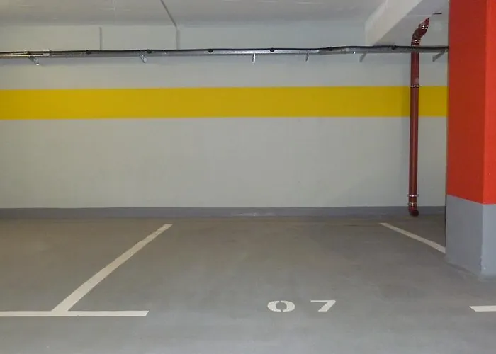 Am Zwinger 2 * Drezda