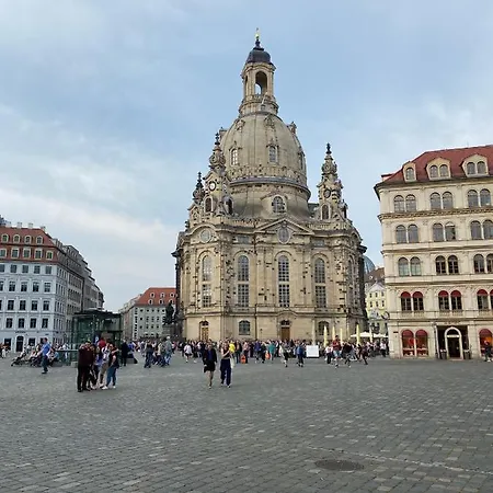 Am Zwinger 2 *