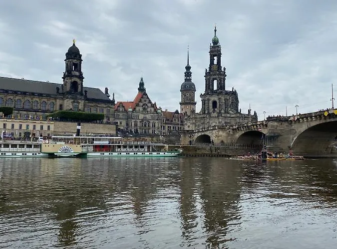 公寓 Am Zwinger 2 *